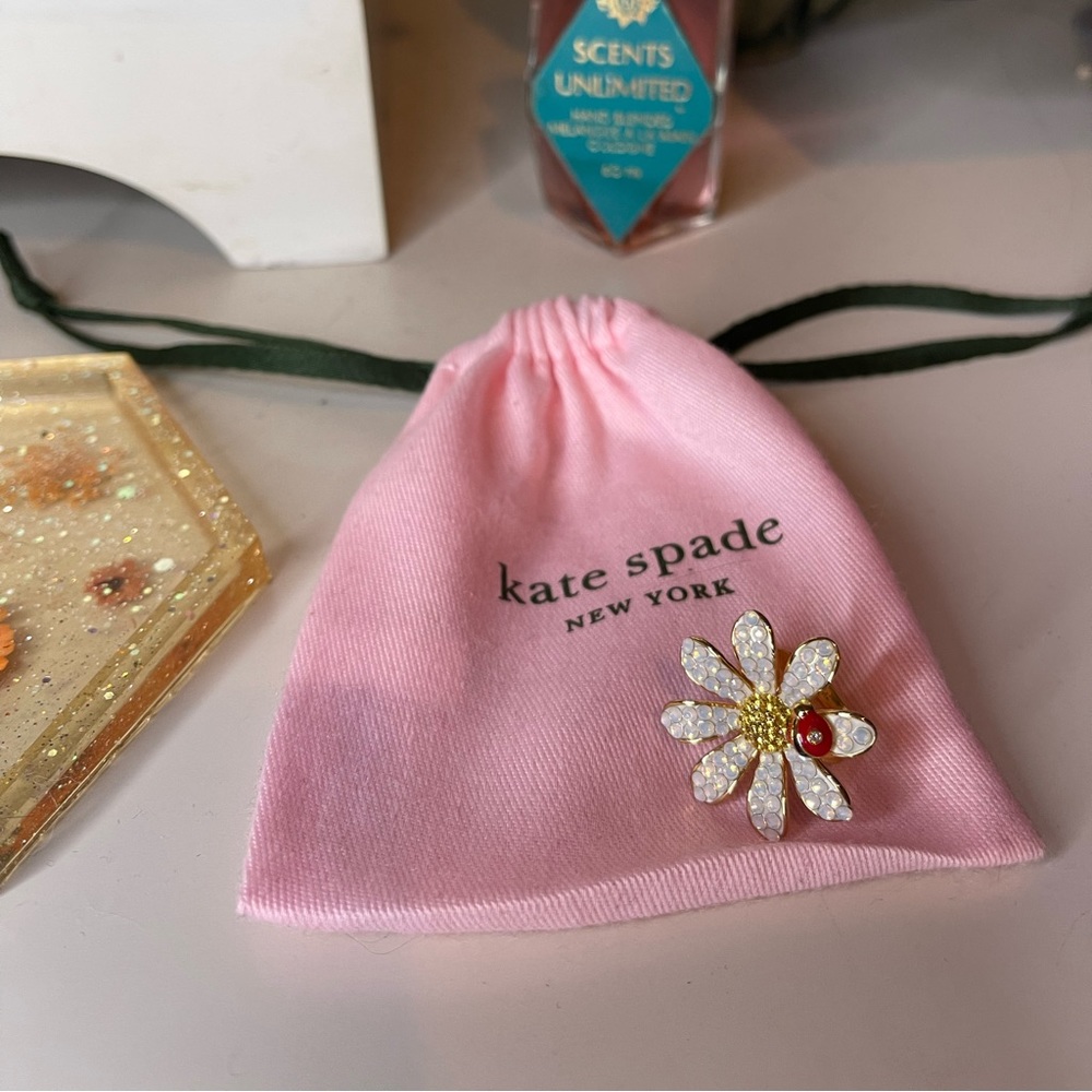 Kate Spade Dazzling Daisy Ladybug Ring